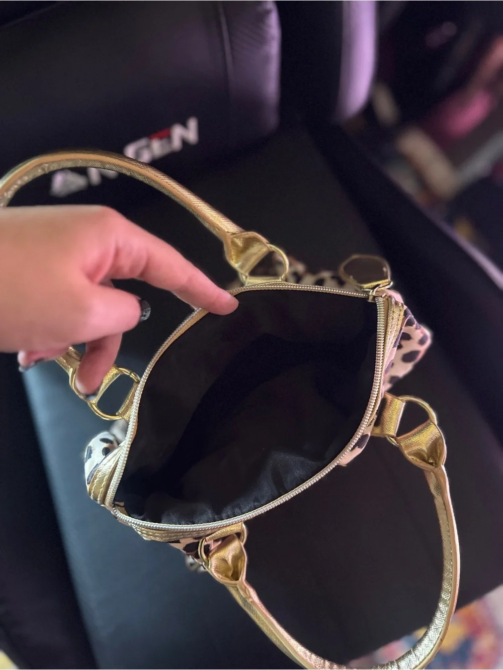 N/A stylish leopard